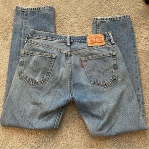 Levi’s 505 30x30 straight leg medium wash jeans